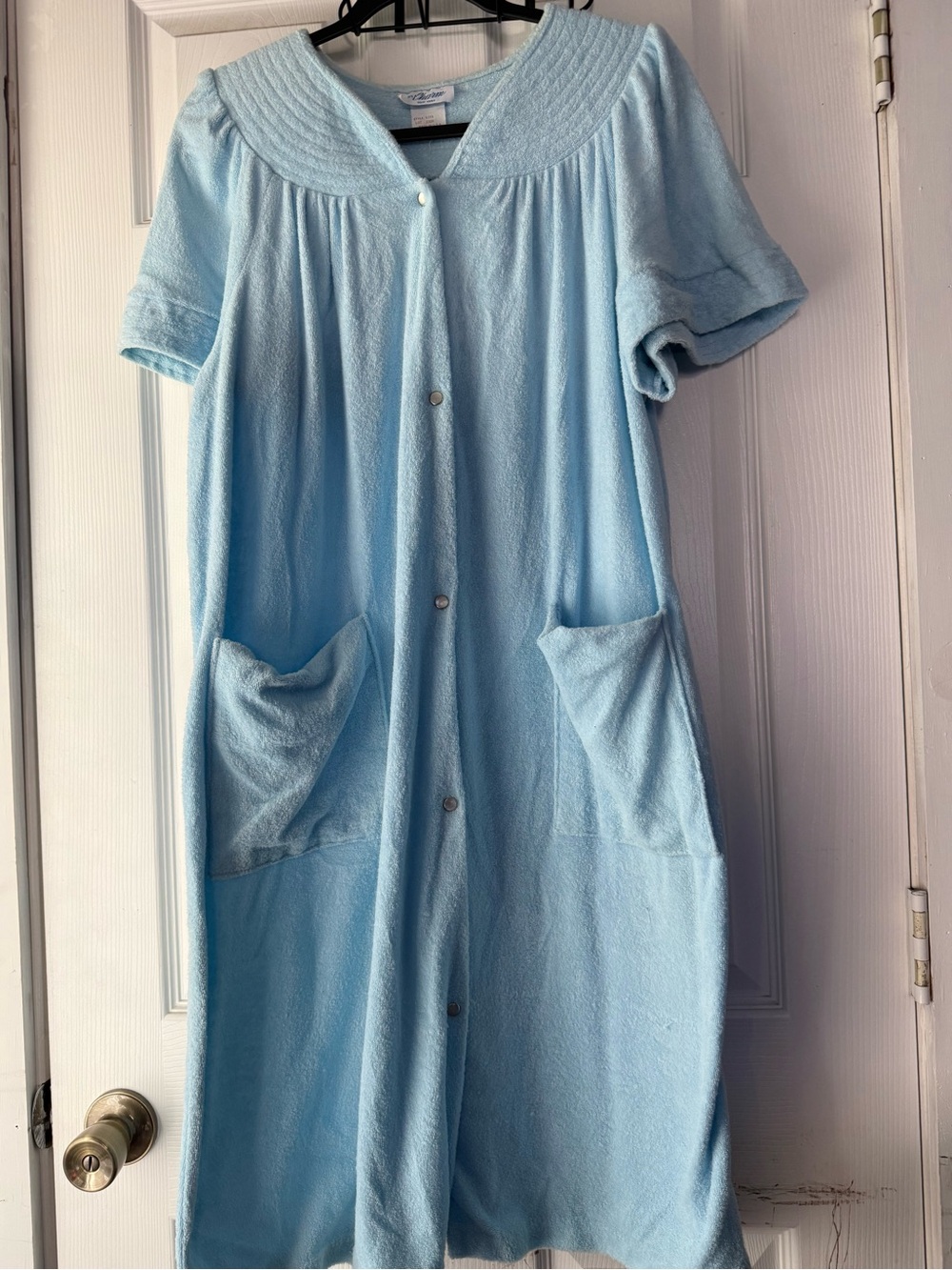 Vintage Housecoat Lounger Duster robe Blue Large Snap Front It’s A Charm Pockets